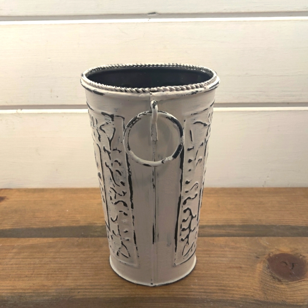 Upcycled Hand Painted Metal Distressed Daisy Vase - Picture 3 of 7